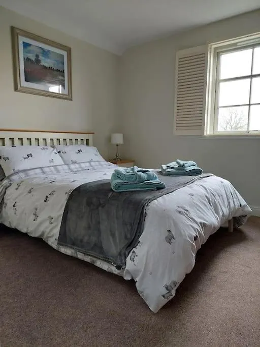 Decca Cottage Is Cheerful One Bedroom Cottage 约克