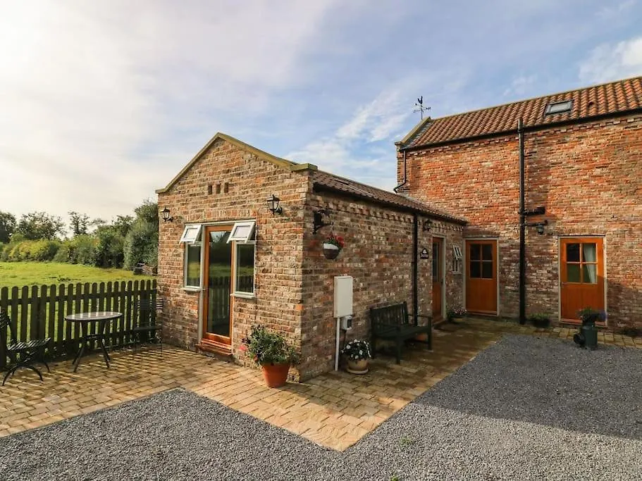 Decca Cottage Is Cheerful One Bedroom Cottage location
